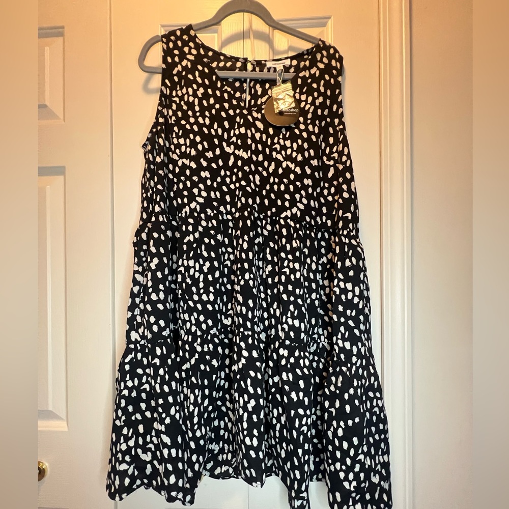 Black Print Ruffle Shift Dress